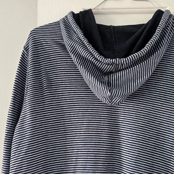 J. Jill Navy and light blue Striped Hoodie - Picture 3 of 6